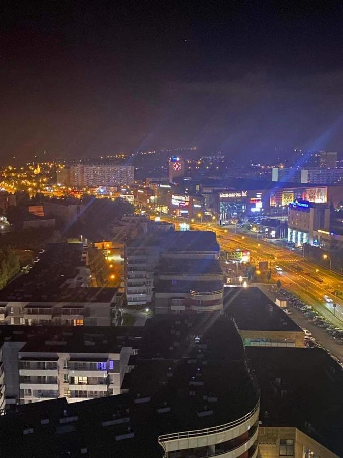 Capital Towers - Red Z Widokiem Na Panorame Miasta I Rzeke Apartment Rzeszow